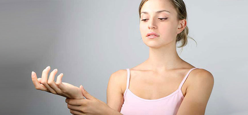 patient needing carpal tunnel syndrome treatment in Cupertino