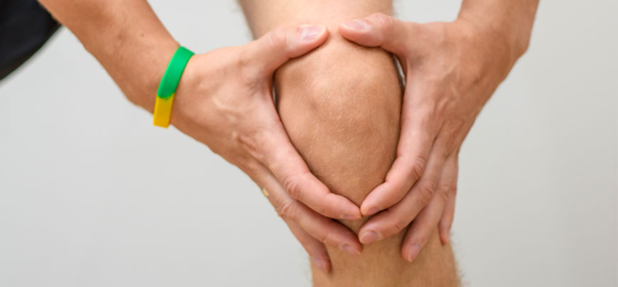 patient needing jumpers knee treatment in Cupertino