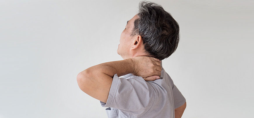 patient needing neck pain treatment in Cupertino