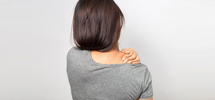 patient needing shoulder pain treatment in Cupertino